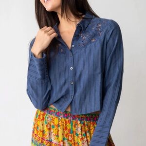 NATURAL LIFE WOMENS ANA LACE BUTTON DOWN BLOUSE BLUE XS